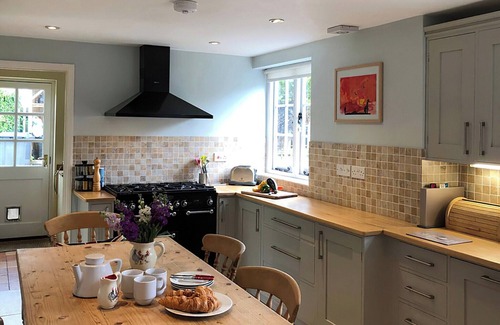 Ham Cottage | 4 bedroom accommodation in Tilmanstone, near Deal