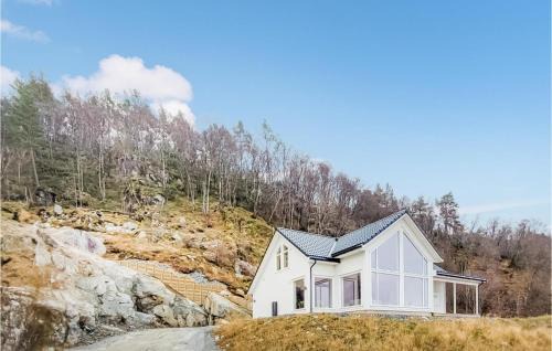 Etne House | 4 Bedroom Amazing Home In Skånevik