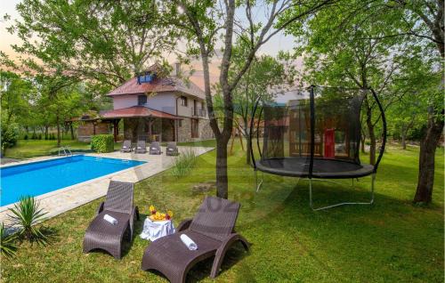 Otocac House | 4 Bedroom Amazing Home In Otocac