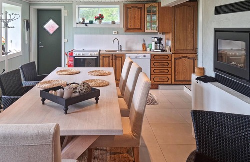 Farsund House | 4 bedroom amazing home in Farsund