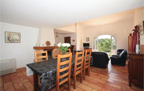 Roquebrun House | 4 Bedroom Awesome Home In Roquebrun