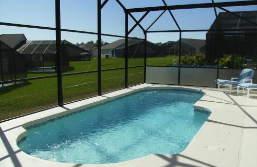 Four Corners House | 4 Bedroom - Budget Home with Private Pool