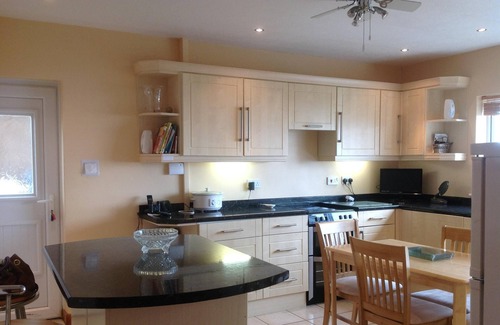 Brean House | 4 bedroom bungalow please bring your own towels