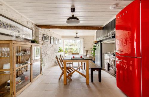 Llanfihangel Tal-y-llyn House | 4 bedroom farmhouse Brecon Beacons