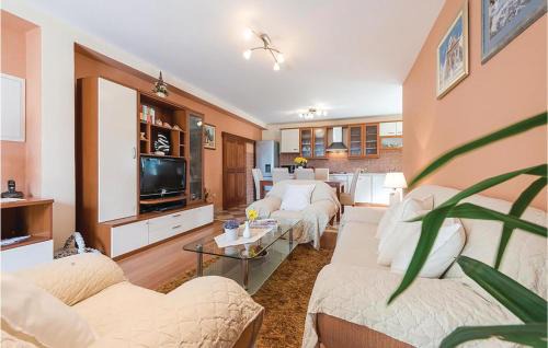Banici House | 4 Bedroom Gorgeous Home In Banici
