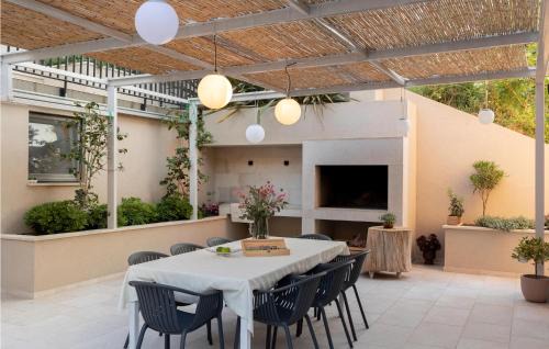 Blato House | 4 Bedroom Gorgeous Home In Korcula