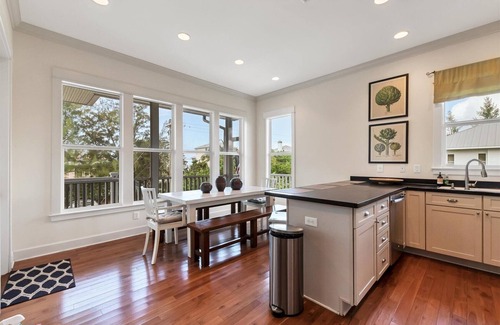 Palm Island House | 4 Bedroom home directly across the street from the beach!