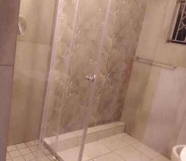 Amanzimtoti House | 4 bedroom house, Amanzimtoti DBN