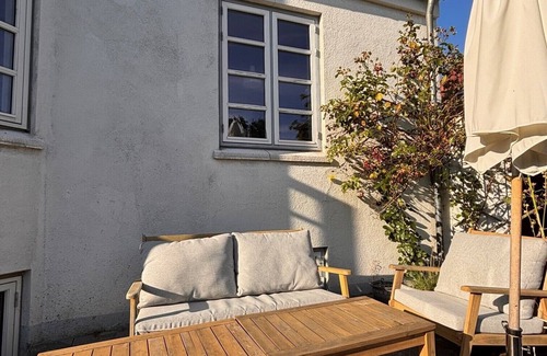 Utterslev House | 4-bedroom house in delightful Copenhagen with own garden