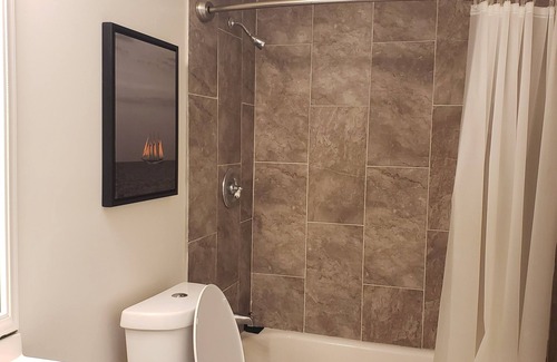 Tavares House | 4-bedroom house in welcoming Tavares with Pool, AC