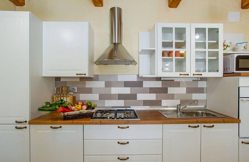 Garica House | 4 bedroom lovely home in Garica