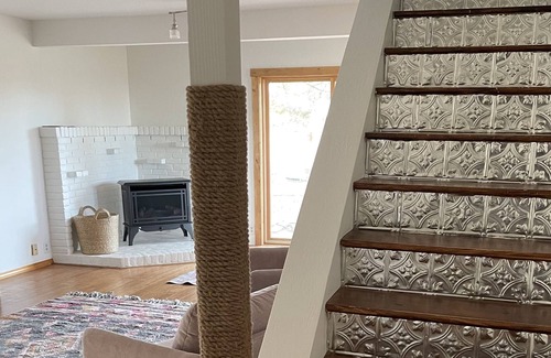Bend House | 4 bedroom Modern Farmhouse, 5 acres, mt. views, Bend, Tumalo @alpenglowfarmhouse