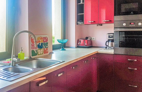 Pinczyn House | 4 bedroom nice home in Semlin