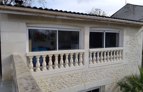 Jaunay-Marigny House | 4 Bedroom Private vacation home in Jaunay-Clan