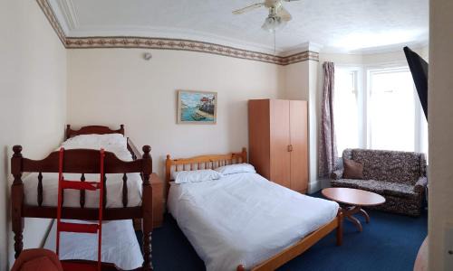Great Yarmouth Apartment | 4 berth ground floor flat Glen Villa 1