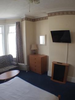 Great Yarmouth Apartment | 4 berth ground floor flat Glen Villa 1