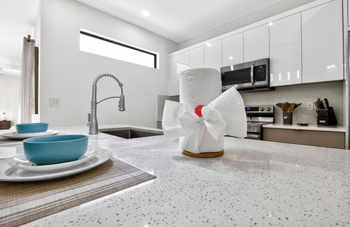 Burnt Store House | 4 BR Heated Pool Mini Golf BBQ Game Room