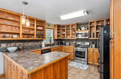 Watkins Glen House | 4 BR Home w/Game Room. 3 Min from WGI & minutes from Wine Trail.