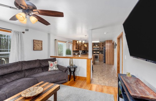 Watkins Glen House | 4 BR Home w/Game Room. 3 Min from WGI & minutes from Wine Trail.