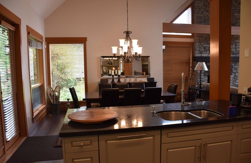 Spring Creek Ski Chalet | 4 BR Private Mountain Chalet