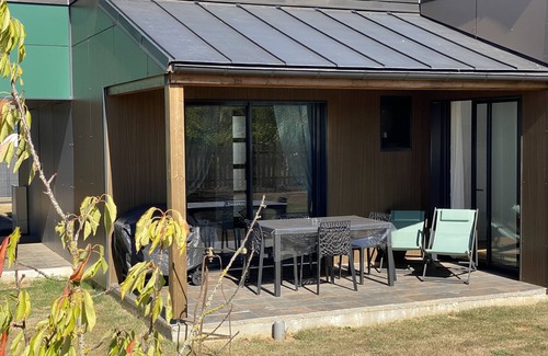 Beville-le-Comte Cottage | 4* Chalet with private Sauna/Hammam! 15 Mns from Chartres