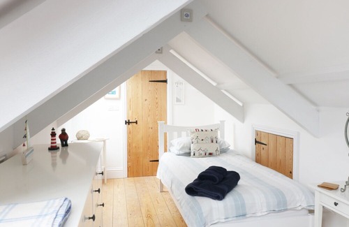 Coverack Cottage | 4 Coastguard Cottages, COVERACK