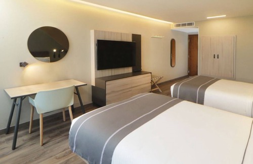 Providencia Hotel | 4 Elegant Rooms with Terrace in Vibrant Guadalajara - Close to Navidalia