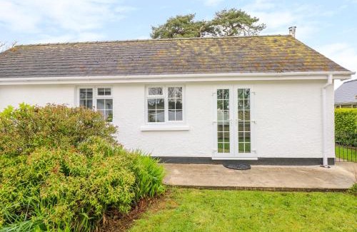 Kilgetty House | 4 Hanbury Lodge
