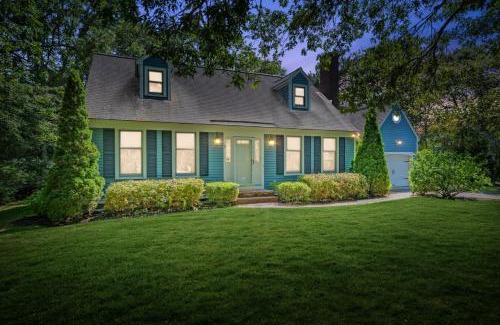Harwich Port House | 4 Harvest Hollow Harwich Port Cape Cod- - We Shall Sea