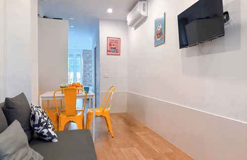 En Corts Apartment | 4 independent loft with shared swimming pool in the center of Valencia