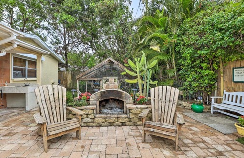 South Bradenton House | 4 Mi to Dtwn Home with Pool and BBQ in Bradenton