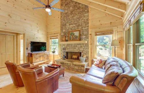 Cherry Log House | 4 Mi to Fall Branch Falls Peaceful Cabin with Deck