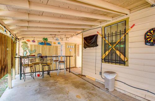 Central City House | 4 Mi to McGee Beach Corpus Christi Home with Patio