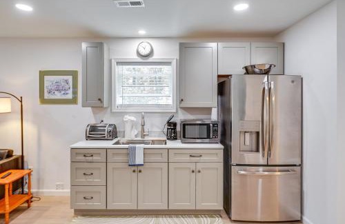 Rehoboth Beach Apartment | 4 Mi to Rehoboth Beach Cozy Coastal Apt!