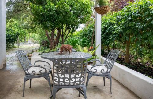 Greyton Apartment | 4 ON REGENT