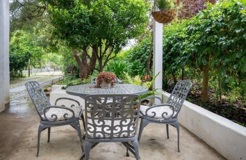 Greyton Apartment | 4 ON REGENT