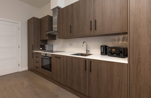 Harringay Apartment | 4 Parkview House - Lucy Suite