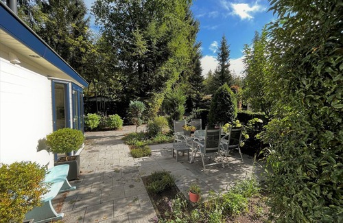 Municipality of Epe Ski Chalet | 4 person Boschalet in Epe (Veluwe) Comfortable, fully equipped.