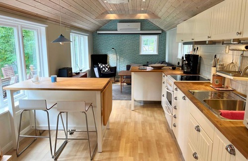 Gustavsvik House | 4 person holiday home in SALTSJØBO
