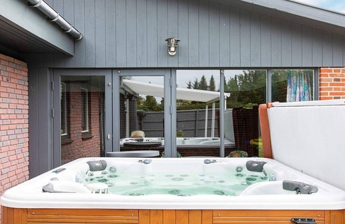 Ordrup House | 4 star holiday home in Fårevejle