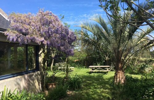 Bangor Villa | 4* villa with beautiful garden - 2 to 10 people