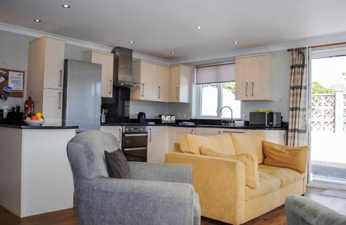 Hope-Cove House | 4 West Park Mews