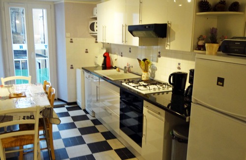 Vals-les-Bains Apartment | 40 m² gîte rental for 2 to 4 people