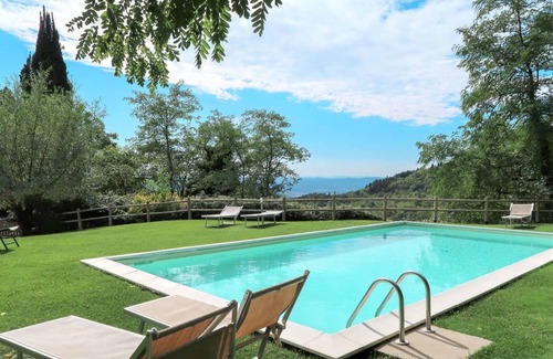 Sesto Fiorentino Villa | 40 m² Villa ∙ 1 bedroom ∙ 3 guests