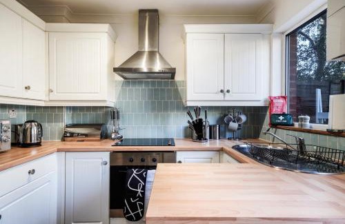 Livesey House | 40 percent off! - Delightful Abode in London - Garden