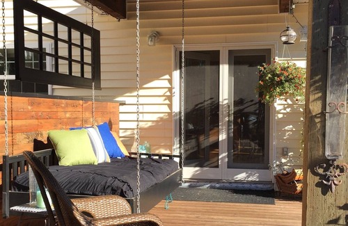 Juneau House | $400 Off Season Rates!!