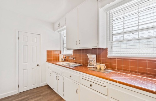 University Heights Apartment | 4057 Stylish North Park Gem. Walk to Balboa Park, Zoo, Eats & Nightlife!