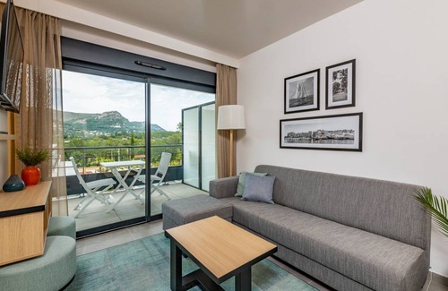 Vence Apartment | 41 m² Apartment ∙ 1 bedroom ∙ 6 guests