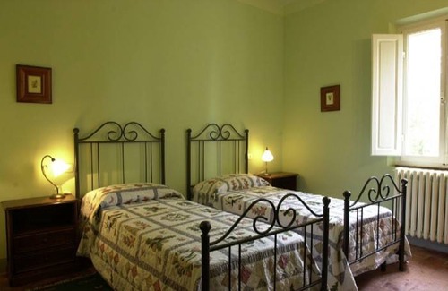 Marciano della Chiana House | 420 m² Farmhouse ∙ 24 guests