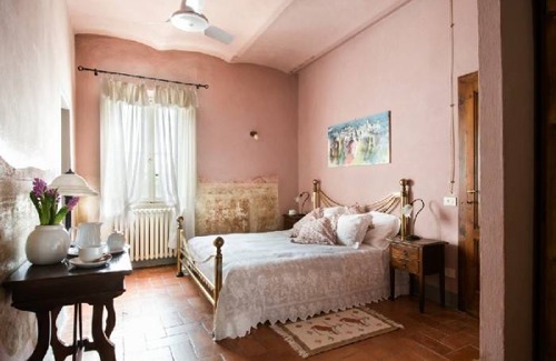Marciano della Chiana House | 420 m² Farmhouse ∙ 24 guests
